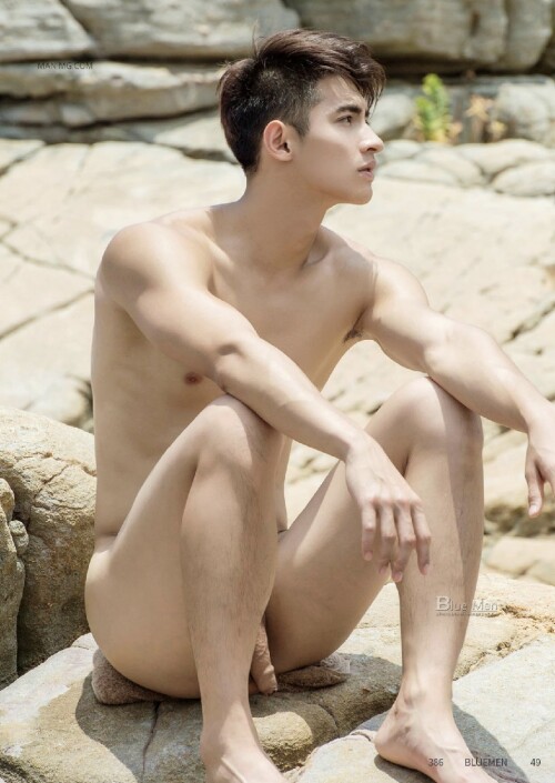 Blue-Men-VOL386-36.jpg