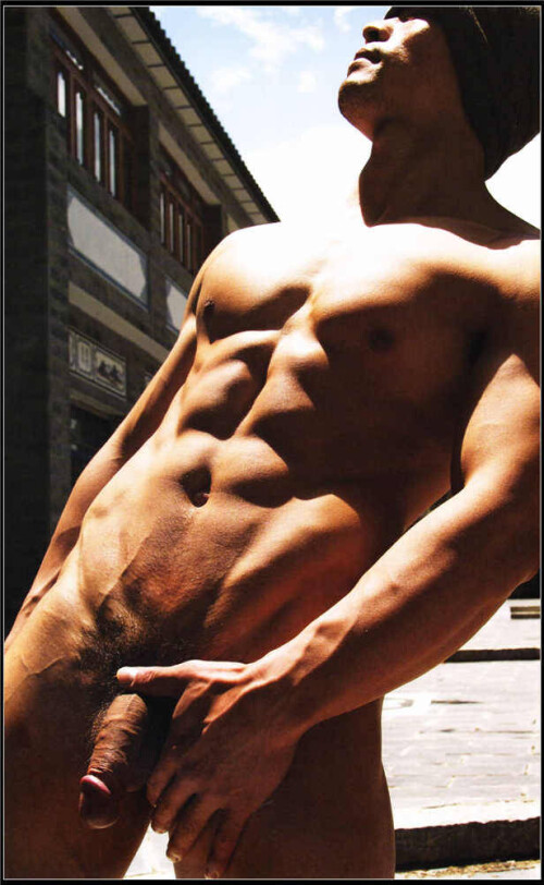tumblr_o0fl1uRidB1tl481xo7_r4_1280.jpg